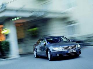 2002 Volkswagen Phaeton W12