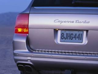 2004 Porsche Cayenne Turbo
