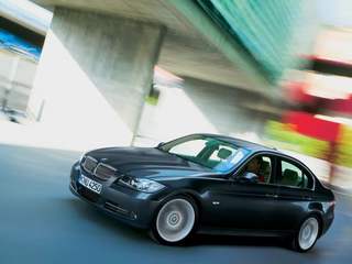 2005 BMW 330i